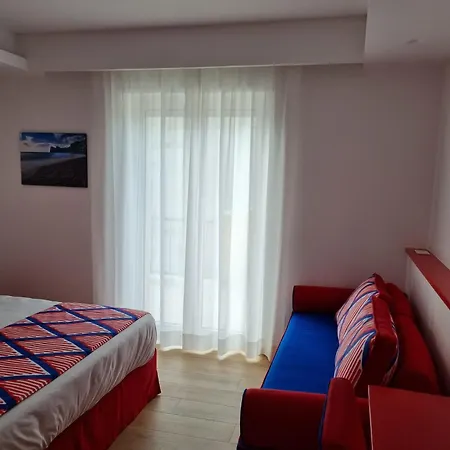 Nocleg ze śniadaniem Maison Desy&gio 4*