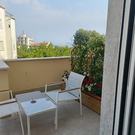 Nocleg ze śniadaniem Maison Desy&gio 4*